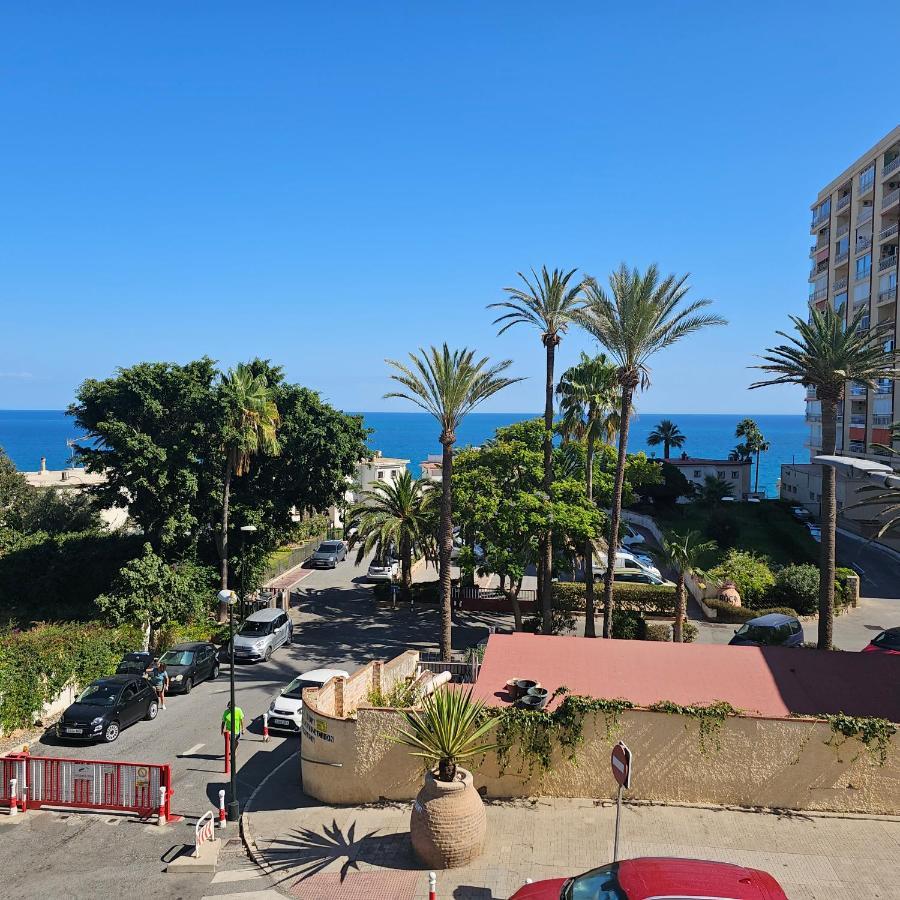 Pueblo Blanco Sea View Apartment By Namaste Elite Torremolinos Esterno foto