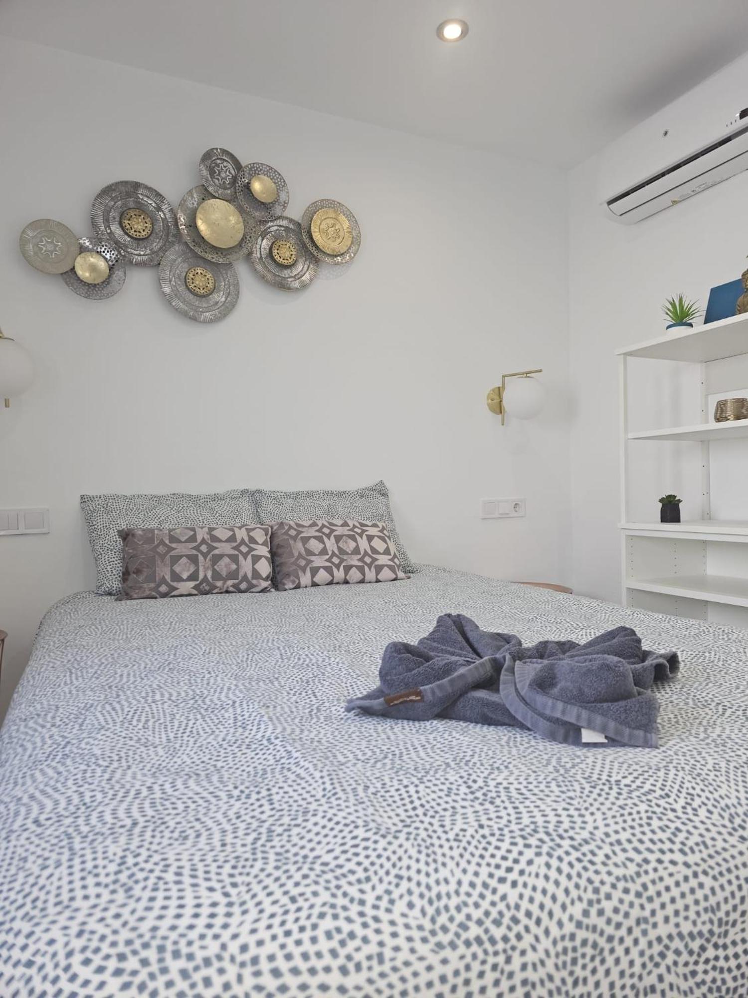 Pueblo Blanco Sea View Apartment By Namaste Elite Torremolinos Esterno foto