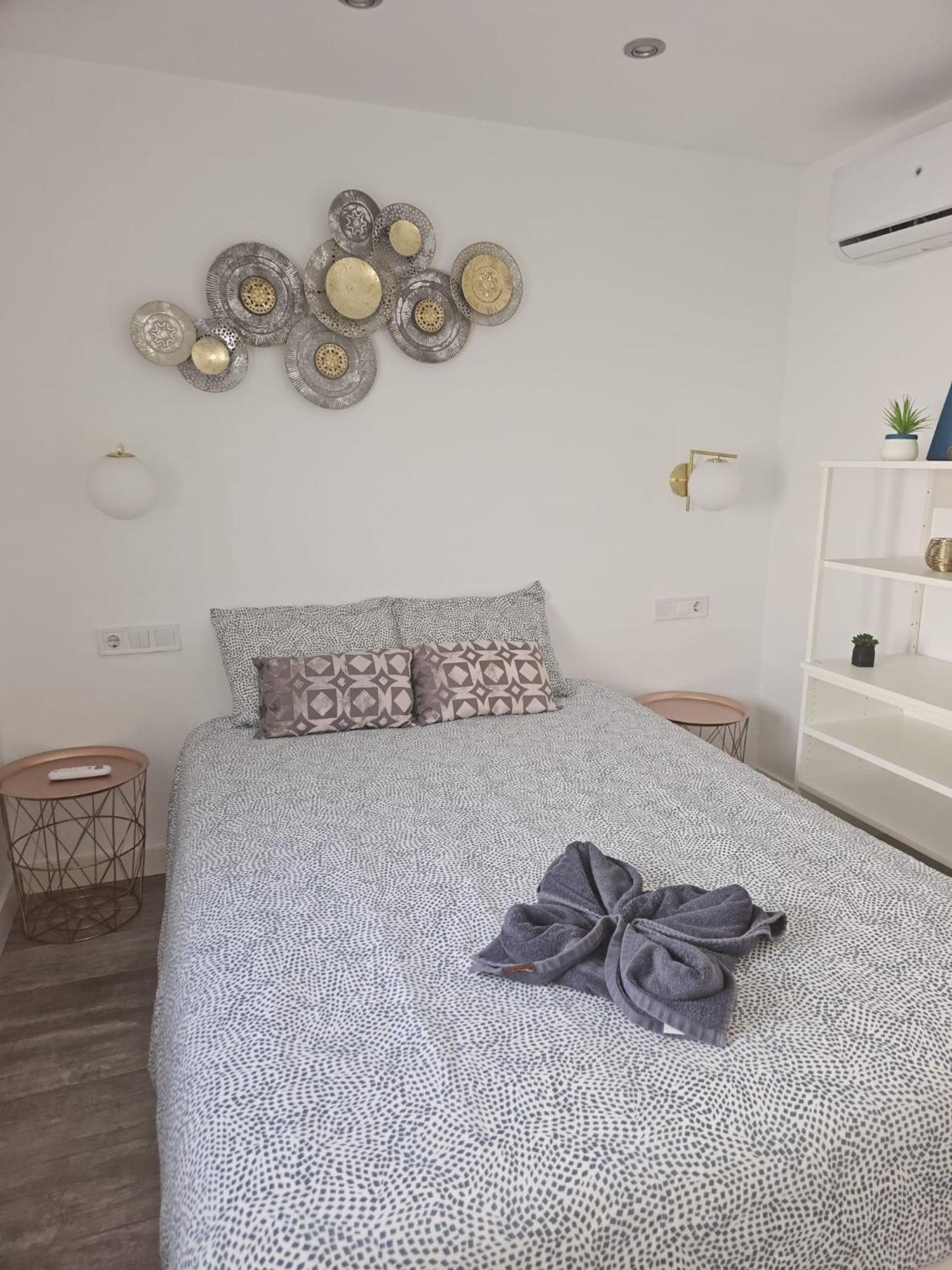 Pueblo Blanco Sea View Apartment By Namaste Elite Torremolinos Esterno foto